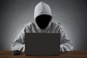 apartment scammer hacker
